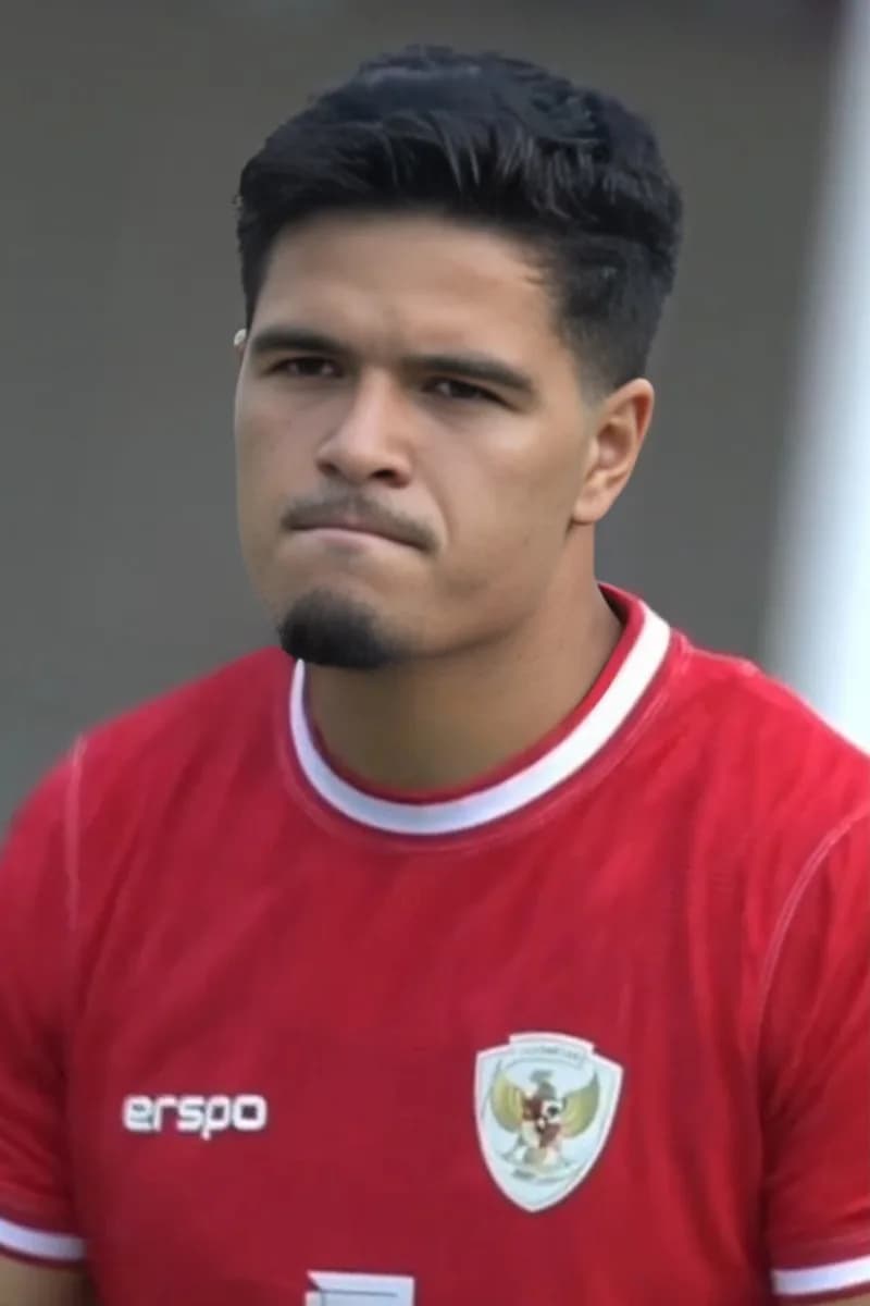 Profil Ragnar Oratmangoen: Winger Diaspora Belanda-Maluku