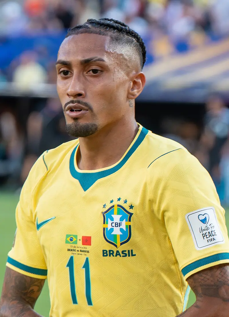 Profil Raphinha: Winger Produktif Barcelona